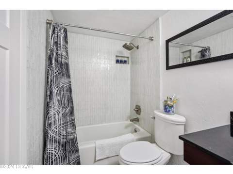59 Chippingwood Lane, Ormond Beach FL - photo 14 of 44