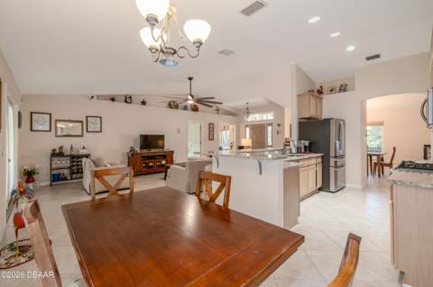 633 Art Center Avenue, New Smyrna Beach FL - photo 10 of 27