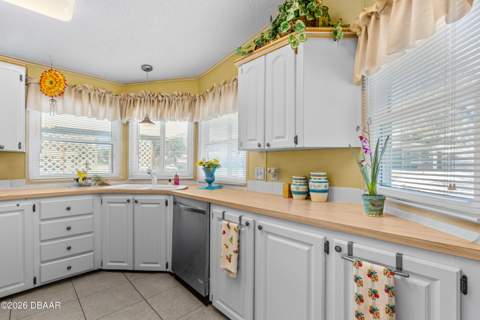 217 Schooner Avenue, Edgewater FL - photo 13 of 66