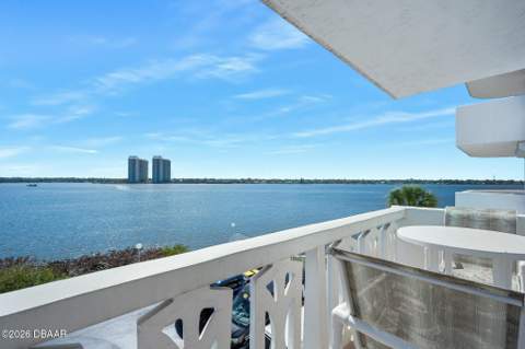 925 N Halifax Avenue #204, Daytona Beach FL - photo 15 of 49