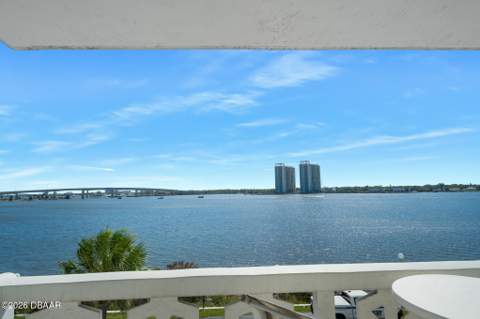 925 N Halifax Avenue #204, Daytona Beach FL - photo 18 of 49