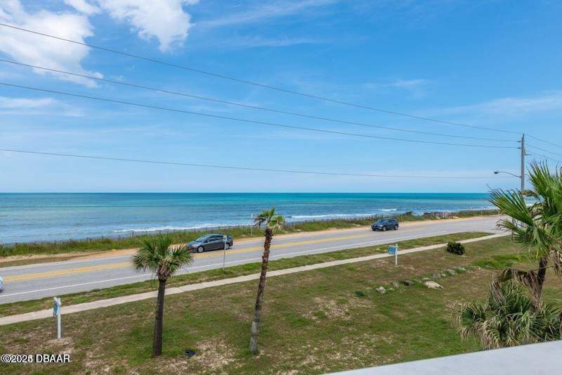 3 bedroom Single Family Residence at 3072 Ocean Shore Boulevard, Avalon By The Sea, Ormond Beach — photo 5