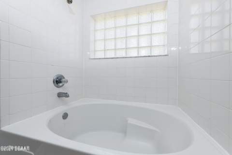 3072 Ocean Shore Boulevard, Ormond Beach FL - photo 23 of 46