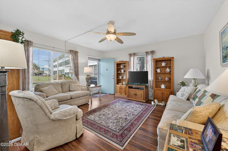 2 bedroom Condominium at 3009 N Halifax Avenue #A1, Daytona Beach Harbour Apts Inc, Daytona Beach — photo 4