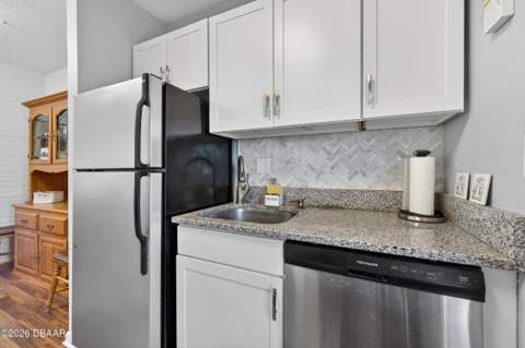 3009 N Halifax Avenue #A1, Daytona Beach FL - photo 8 of 18