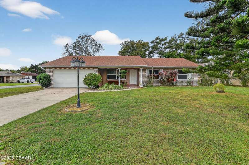 4 bedroom Single Family Residence at 1078 Chelsea Way, Kingswood, Port Orange — photo 3