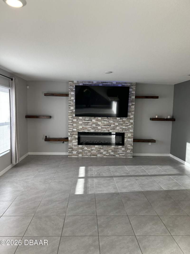 3 bedroom Single Family Residence at 112 Fordham Street, Deltona Lakes, Deltona — photo 2