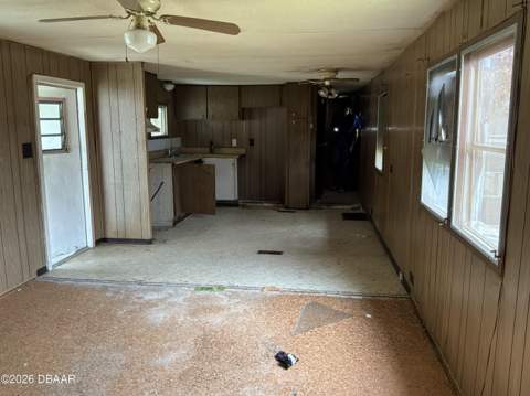 4414 E Indian River Drive #W, Edgewater FL - photo 6 of 8
