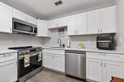 1601 Big Tree Road #101, Daytona Beach FL - photo 7 of 21