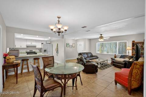199 Gibson Way, Port Orange FL - photo 8 of 40