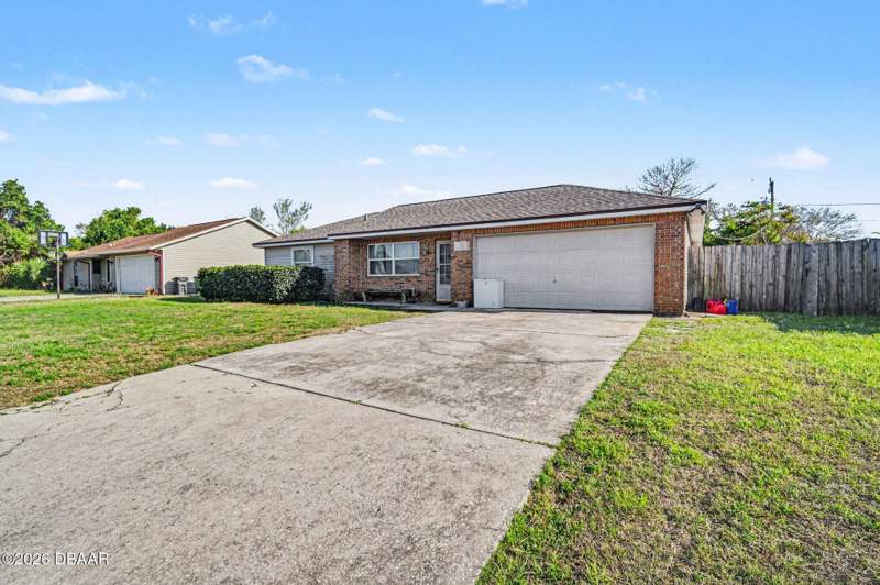 3 bedroom Single Family Residence at 2675 Gramercy Drive, Deltona Lakes, Deltona — photo 2
