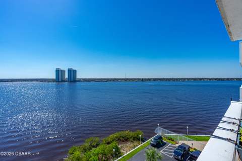 925 N Halifax Avenue #608, Daytona Beach FL - photo 9 of 50