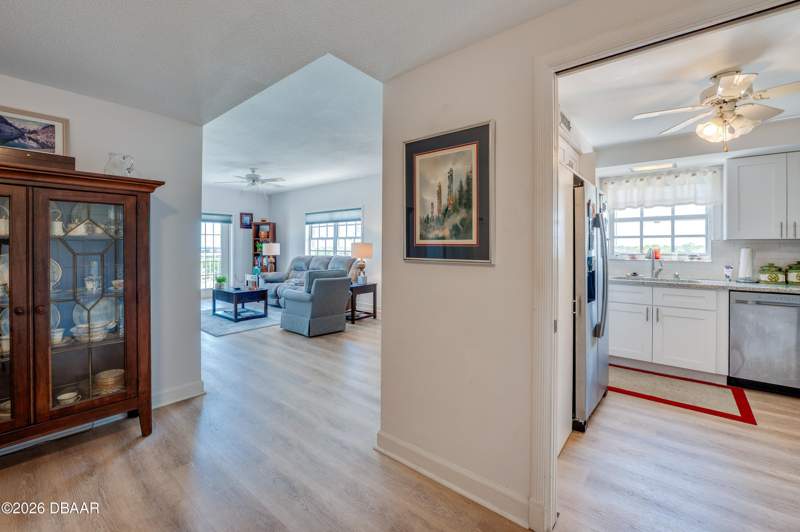 1 bedroom Condominium at 404 S Beach Street #604 (230), Landmark Condo, Daytona Beach — photo 5