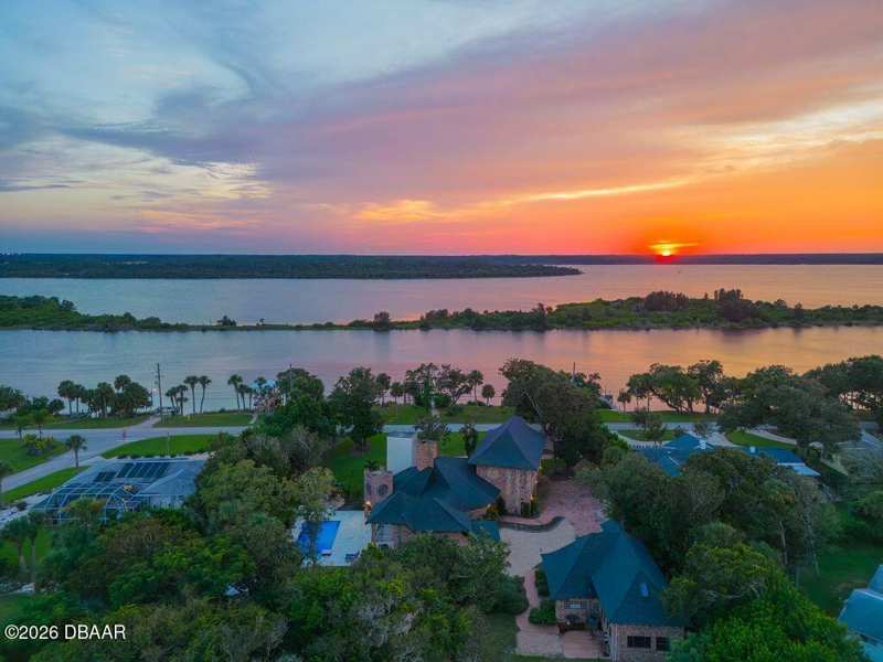 6 bedroom Boat Slip at 2627 John Anderson Drive, John Anderson, Ormond Beach — photo 1