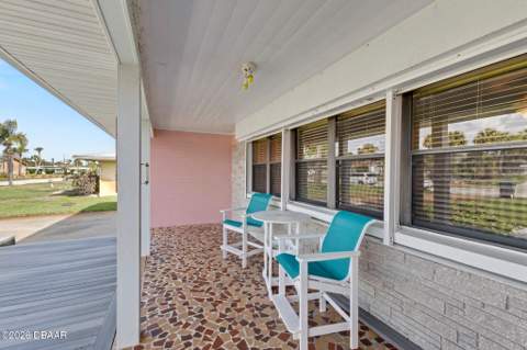 1124 Waverly Drive, Daytona Beach FL - photo 7 of 61