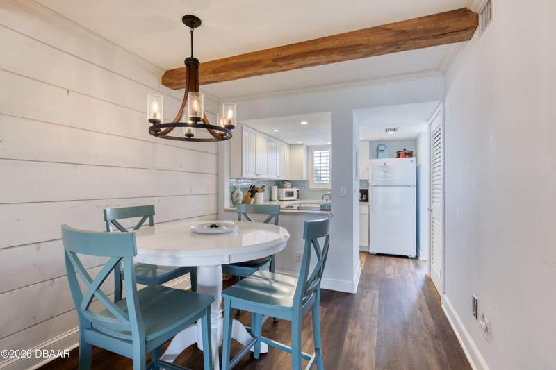 1 bedroom Condominium at 935 Ocean Shore Boulevard #217, Bent Palm Club Condo Assn, Ormond Beach — photo 5