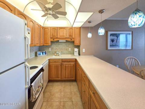 3051 S Atlantic Avenue #1805, Daytona Beach Shores FL - photo 9 of 45