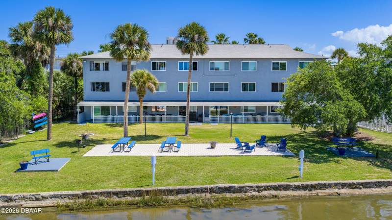 2 bedroom Condominium at 415 N Halifax Avenue #101, Acqua At Daytona Beach Condo, Daytona Beach — photo 4