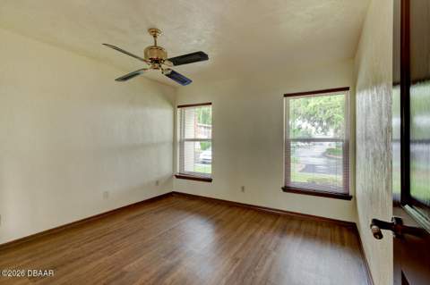 1262 Charter Oaks Circle, Holly Hill FL - photo 9 of 21