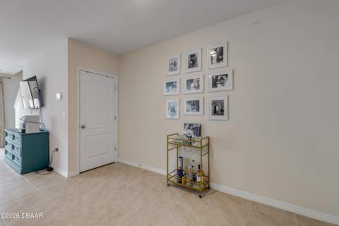 60 Bella Oaks Drive, Port Orange FL - photo 8 of 37