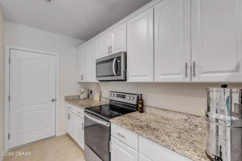 60 Bella Oaks Drive, Port Orange FL - photo 13 of 37