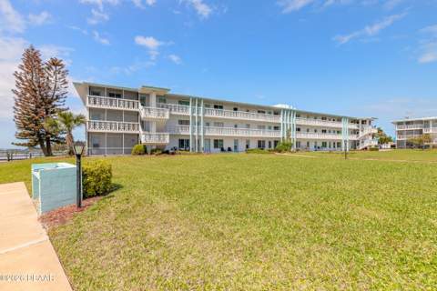3015 N Halifax Avenue #C7, Daytona Beach FL - photo 10 of 39