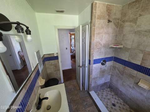 563 Martha Drive, Holly Hill FL - photo 13 of 20