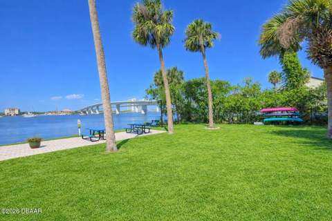 415 N Halifax Avenue #216, Daytona Beach FL - photo 17 of 24