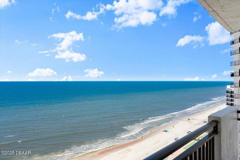 2 bedroom Condominium at 2987 S Atlantic Avenue #1602, Oceans Five, Daytona Beach Shores — photo 5