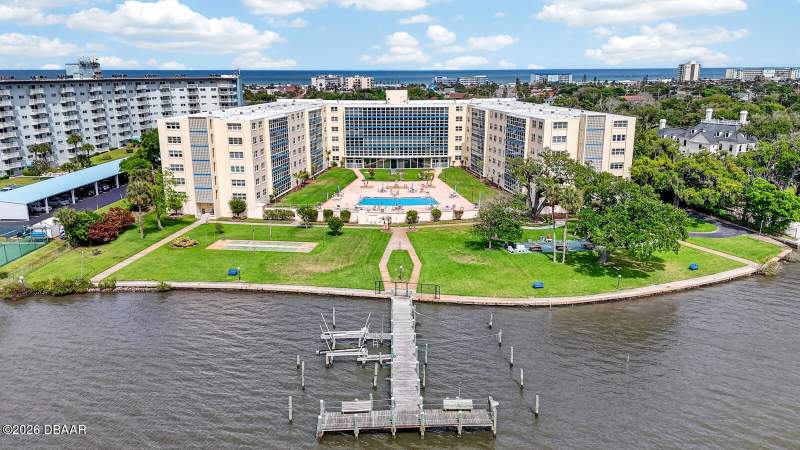 2 bedroom Condominium at 1224 S Peninsula Drive #404, Pendleton Club Condo, Daytona Beach — photo 5