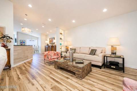 1504 N Atlantic Avenue, Daytona Beach FL - photo 24 of 93