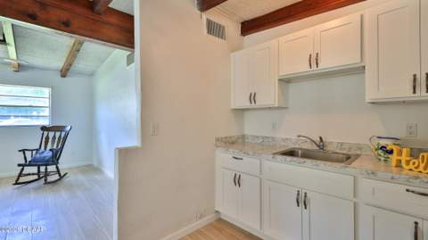 536 Dorothy Avenue, Holly Hill FL - photo 6 of 28
