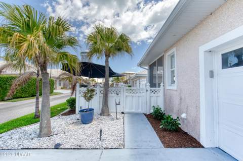 169 Key Colony Court, Daytona Beach Shores FL - photo 9 of 68