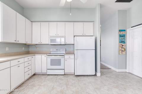 169 Key Colony Court, Daytona Beach Shores FL - photo 16 of 68