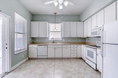 169 Key Colony Court, Daytona Beach Shores FL - photo 17 of 68