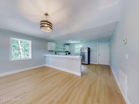 1103 Washington Street, New Smyrna Beach FL - photo 11 of 64