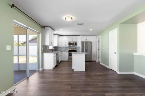 27 Wood Arbor Lane, Palm Coast FL - photo 6 of 45