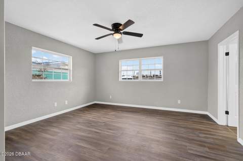 1027 Bel Aire Drive, Daytona Beach FL - photo 18 of 46