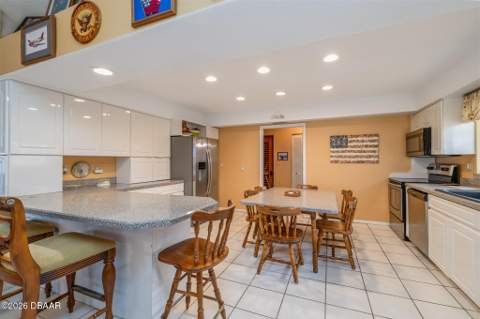 1413 N Atlantic Avenue, New Smyrna Beach FL - photo 11 of 46
