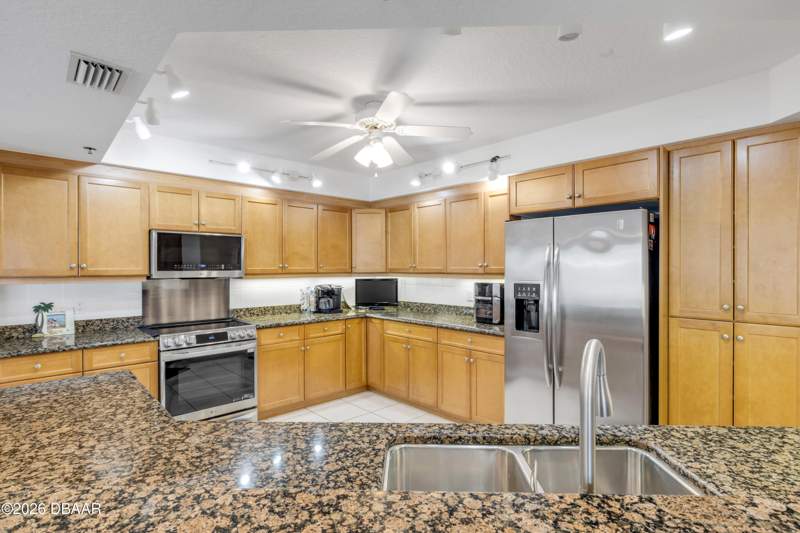 3 bedroom Condominium at 5300 S Atlantic Avenue #8-601, Ocean Walk At New Smyrna Beach-Building No 8, A Condo, New Smyrna Beach — photo 3
