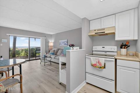 2700 Ocean Shore Boulevard #114, Ormond Beach FL - photo 11 of 28