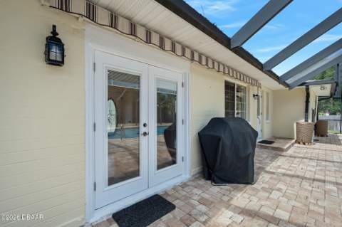 307 Manhattan Avenue, Daytona Beach FL - photo 17 of 60