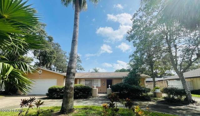 711 Lindenwood Circle