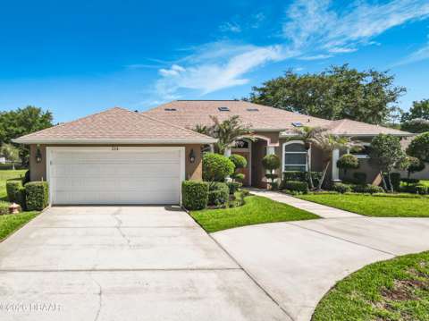 214 Hamlet Trace, home for sale on Hamlet Trace