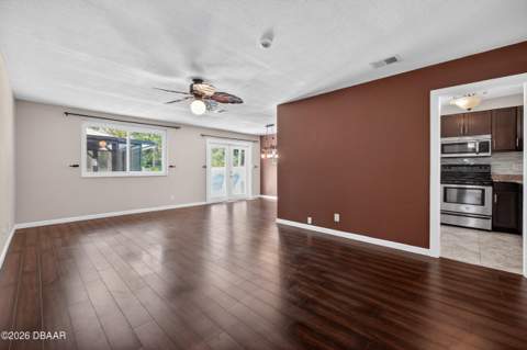 609 Johnson Drive, Ormond Beach FL - photo 9 of 24