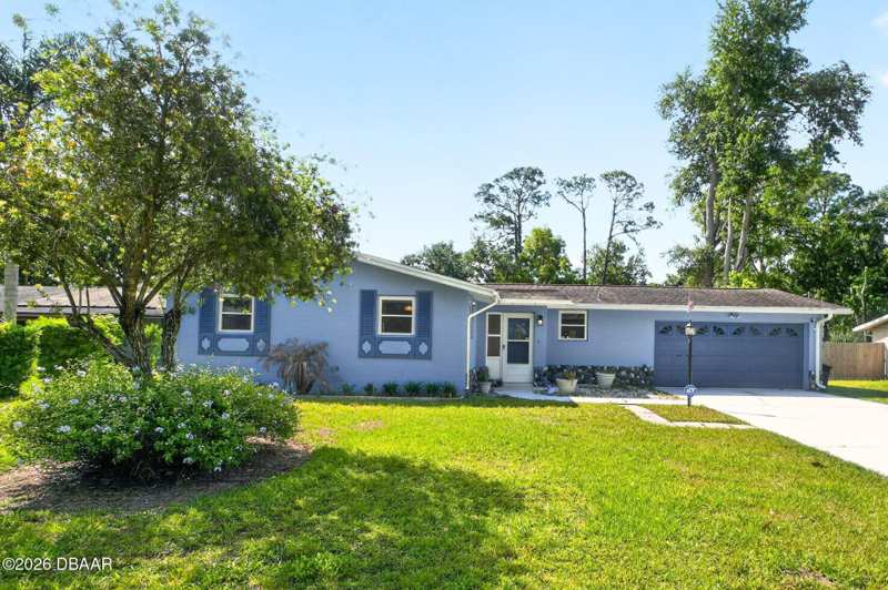 3 bedroom Single Family Residence at 609 Johnson Drive, Riviera Manor, Ormond Beach — photo 1