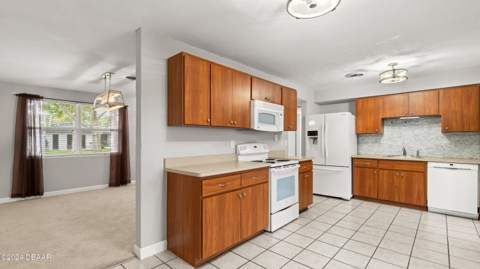 358 S Orchard Street, Ormond Beach FL - photo 11 of 34