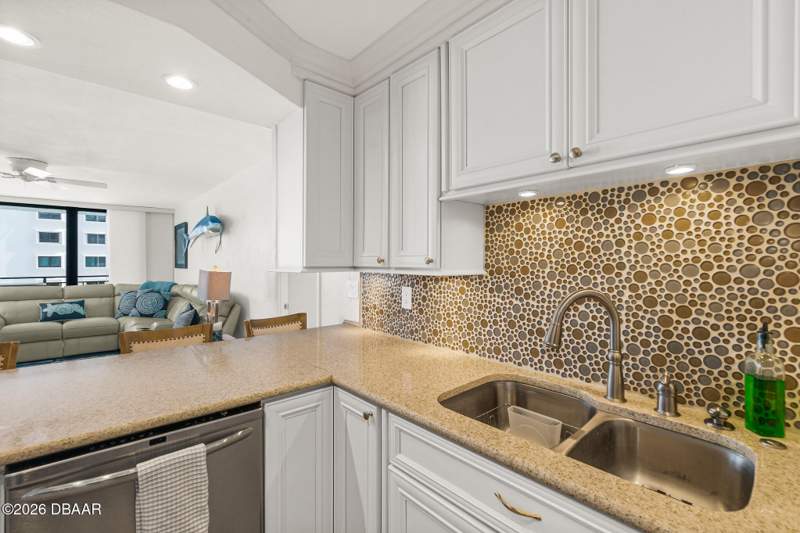 2 bedroom Condominium at 2987 S Atlantic Avenue #1501, Oceans Five, Daytona Beach Shores — photo 5