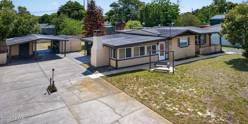 2 bedroom Single Family Residence at 1961 Carolina Avenue, Hilltop Haven, Ormond Beach — photo 1