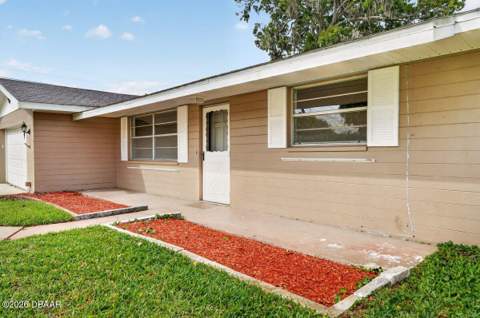 2342 Citrus Avenue, South Daytona FL - photo 6 of 43